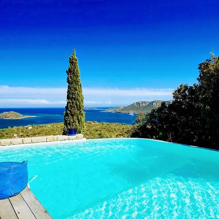 Panorama Porto-vecchio * 维琪奥港