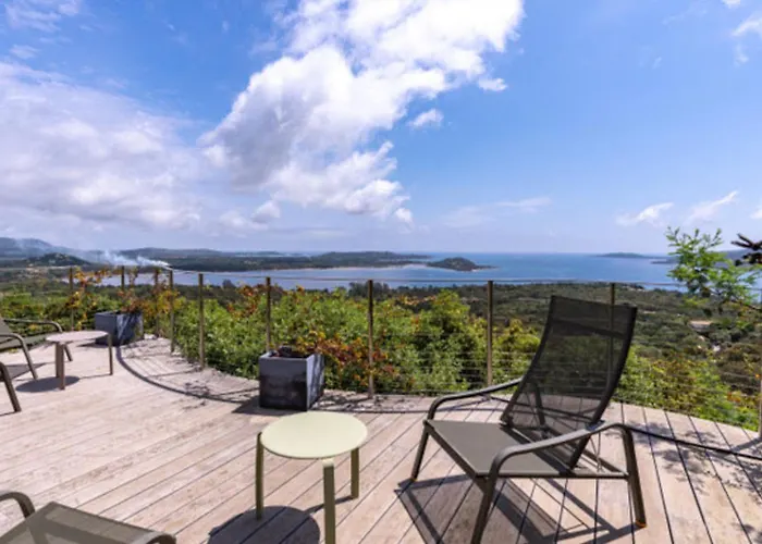 Panorama Porto-vecchio ヴィラ